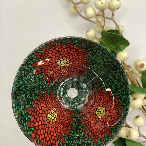 Unique Beautiful Small Christmas Martini Glass (1) - Picture 5 of 10